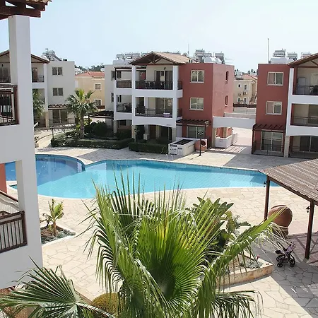 דירה Modern Holiday Andriana 2, 202 פאפוס