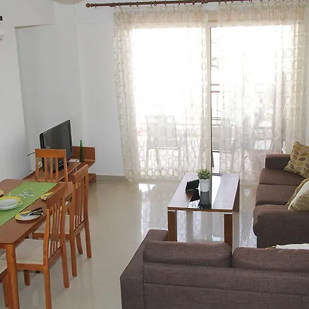 Modern Holiday Andriana 2, 202 פאפוס